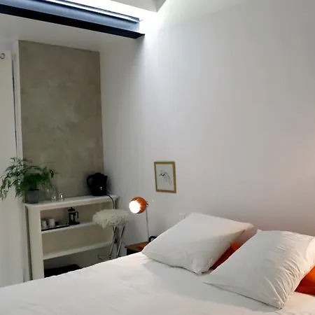 La Chambre Blanche Frühstückspension *